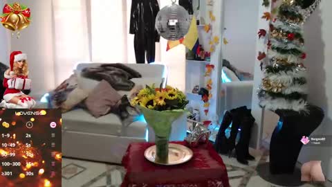 Snapshot of myrnasexxx chatting on December 21, 2024, 10:19 pm Myrna Sessions online show from December 21, 2024, 10:19 pm