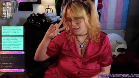 Myrtle Faust online show from March 29, 2026, 10:37 am