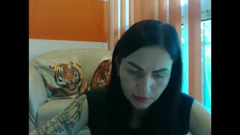 Snapshot of mystaluuna chatting on October 19, 2025, 6:47 am mystaluuna online show from October 19, 2025, 6:47 am