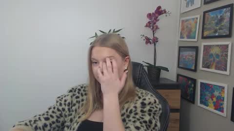 Erica online show from February 11, 2026, 1:05 pm