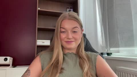 Snapshot of mysteryericax chatting on July 12, 2026, 10:06 am Erica online show from July 12, 2026, 10:06 am