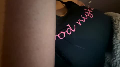 Snapshot of mysterygirl6919 chatting on December 29, 2024, 12:20 am Mystery online show from December 29, 2024, 12:20 am