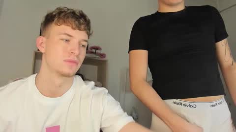 Evan Brown online show from December 1, 2025, 10:15 pm