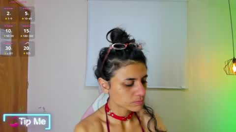 mystical_meteor online show from May 28, 2026, 7:33 pm