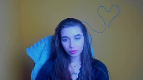 Amelia online show from March 5, 2026, 1:18 pm
