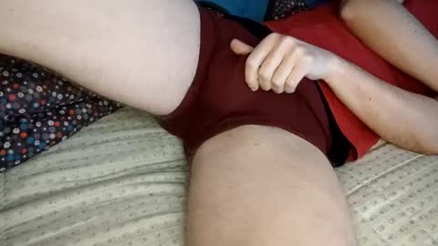 Snapshot of mysticmid40 chatting on February 15, 2026, 8:57 am mysticmid40 online show from February 15, 2026, 8:57 am