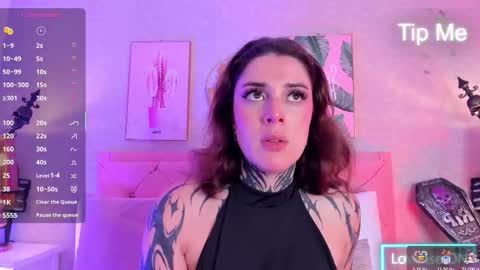 Snapshot of mystikdoll chatting on November 2, 2025, 11:45 am Misteika online show from November 2, 2025, 11:45 am