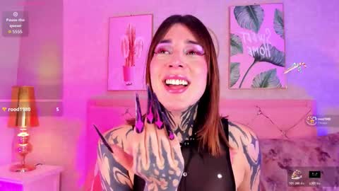 Snapshot of mystikdoll chatting on January 7, 2026, 11:56 am Misteika online show from January 7, 2026, 11:56 am