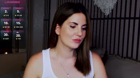 Snapshot of mystique_girl_ chatting on July 9, 2026, 8:13 pm Angeline online show from July 9, 2026, 8:13 pm