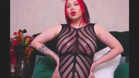 Snapshot of mystiquerosee chatting on March 6, 2026, 9:00 pm MystiqueRosee online show from March 6, 2026, 9:00 pm