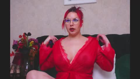 Snapshot of mystiquerosee chatting on March 15, 2026, 7:53 pm MystiqueRosee online show from March 15, 2026, 7:53 pm