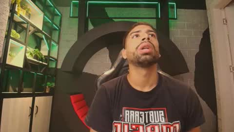 mystrongsubmissive online show from November 10, 2025, 10:58 am