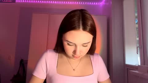 Snapshot of myterrall chatting on June 21, 2026, 4:31 pm Maria but you can call me just Mary online show from June 21, 2026, 4:31 pm
