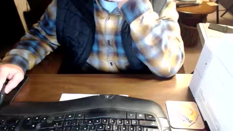 Snapshot of mytimeyourtimeourtime chatting on February 6, 2026, 12:15 am ItsTime online show from February 6, 2026, 12:15 am