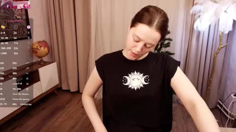 Eva  online show from December 18, 2025, 3:01 am