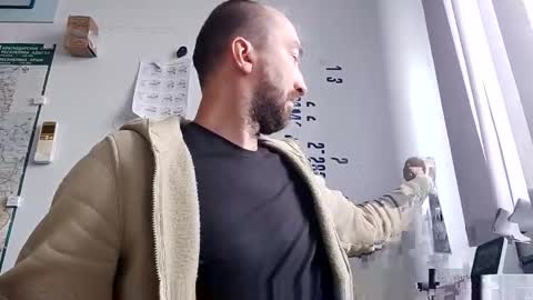 Mr Bigmagnum online show from September 16, 2025, 7:53 am