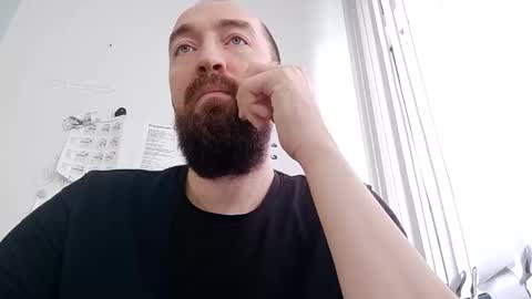 Mr Bigmagnum online show from November 19, 2025, 8:58 am