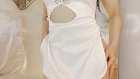 naamah_b online show from February 28, 2026, 2:07 pm