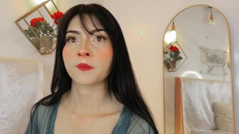 naamah_b online show from March 29, 2026, 2:39 pm