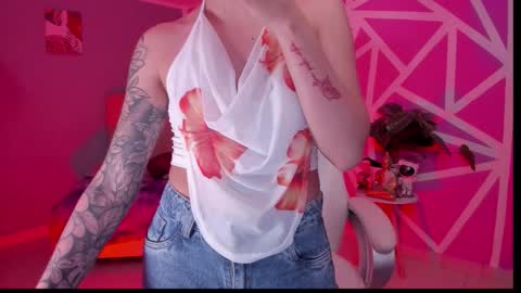 Snapshot of naath_ chatting on January 14, 2026, 9:31 pm anny online show from January 14, 2026, 9:31 pm