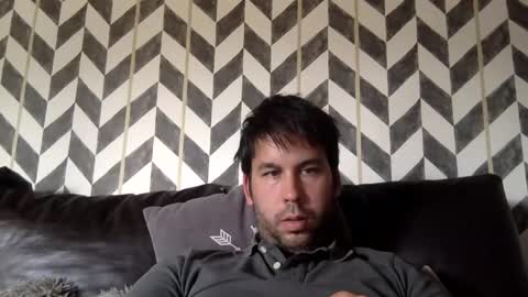 jesussevilla online show from October 14, 2025, 2:51 pm