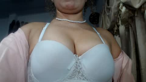 Nadia  online show from July 10, 2026, 2:27 am