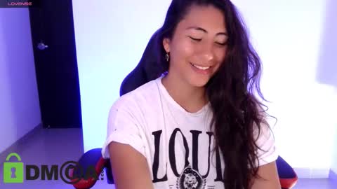 Snapshot of nadia_palmer chatting on November 25, 2025, 7:36 pm Nadi online show from November 25, 2025, 7:36 pm