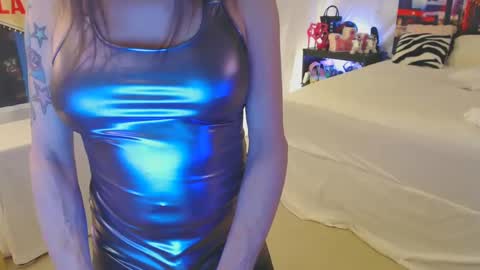 Snapshot of nadia_vixen chatting on January 26, 2025, 7:52 pm Nadia Vixen online show from January 26, 2025, 7:52 pm