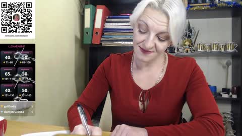 Snapshot of nadin_slut chatting on December 23, 2024, 6:11 am Nadin online show from December 23, 2024, 6:11 am