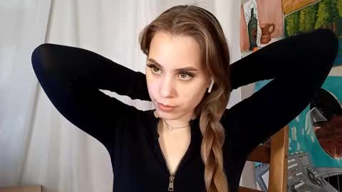 Snapshot of nadinenovosel chatting on September 26, 2025, 9:13 am Anna online show from September 26, 2025, 9:13 am