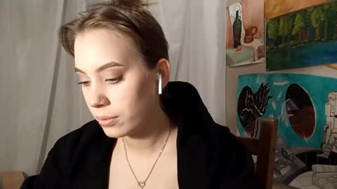 Snapshot of nadinenovosel chatting on September 27, 2025, 9:14 am Anna online show from September 27, 2025, 9:14 am