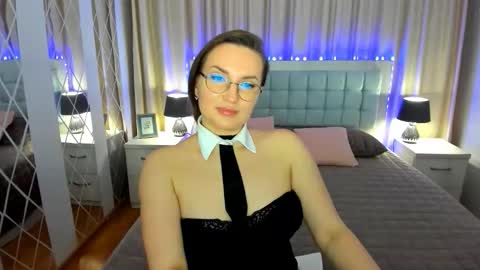 Snapshot of nadingracefull chatting on May 25, 2026, 10:05 pm NadinGracefull online show from May 25, 2026, 10:05 pm