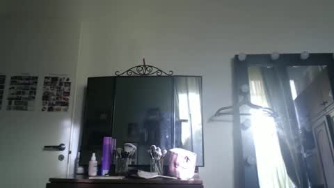 nadyagt online show from March 23, 2026, 1:15 pm