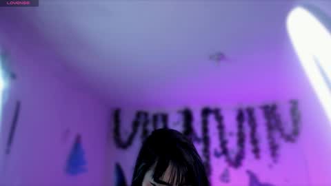 Snapshot of naenia_demonty_ chatting on February 1, 2025, 5:18 am Naenia     online show from February 1, 2025, 5:18 am