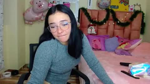 Snapshot of nahia__2 chatting on December 27, 2024, 6:42 pm nahia cute only online show from December 27, 2024, 6:42 pm