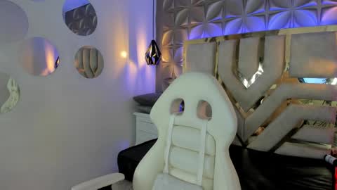  Valeria  online show from December 19, 2024, 2:34 am