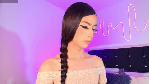 Snapshot of nahiavictoria chatting on March 31, 2026, 3:01 pm NahiaVictoria online show from March 31, 2026, 3:01 pm