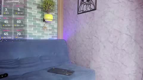 Snapshot of nahlaghaada chatting on October 24, 2025, 10:06 pm Nahla online show from October 24, 2025, 10:06 pm