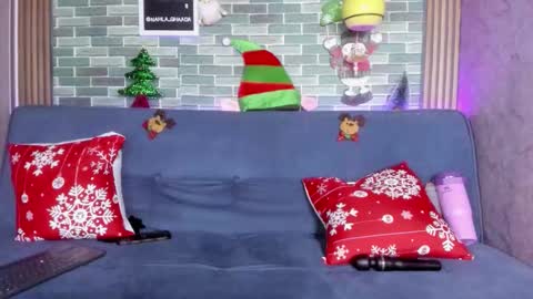 Snapshot of nahlaghaada chatting on December 4, 2025, 1:04 am Nahla online show from December 4, 2025, 1:04 am