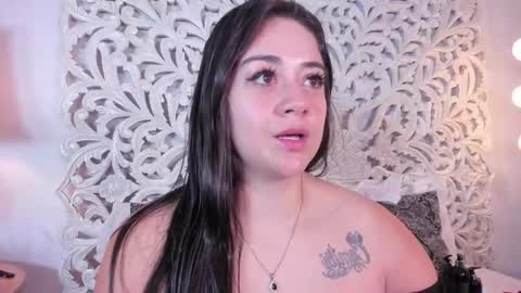 Nahomi  online show from February 14, 2026, 10:23 am