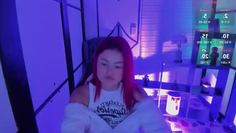 Snapshot of nahomirichards chatting on November 4, 2025, 4:11 am Nahomi online show from November 4, 2025, 4:11 am