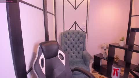 Snapshot of nahomirichards chatting on December 22, 2025, 4:20 am Nahomi online show from December 22, 2025, 4:20 am