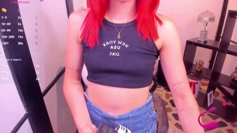 Snapshot of nahomirichards chatting on January 5, 2026, 5:27 pm Nahomi online show from January 5, 2026, 5:27 pm