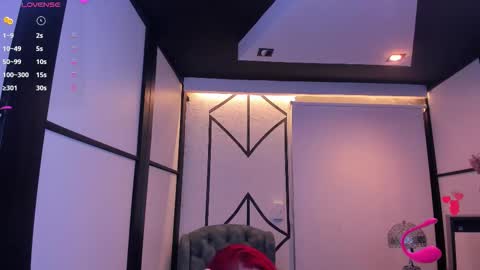 Snapshot of nahomirichards chatting on January 8, 2026, 5:21 am Nahomi online show from January 8, 2026, 5:21 am