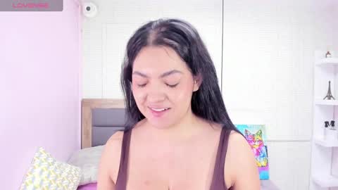 Snapshot of nahomirosse chatting on September 26, 2025, 12:09 pm   SHELBY   online show from September 26, 2025, 12:09 pm