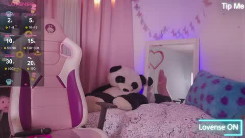 nahomy 2308 online show from July 15, 2026, 11:43 pm
