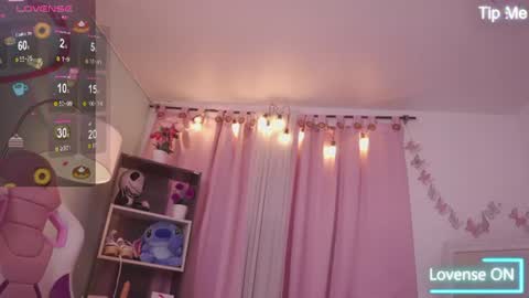 nahomy 2308 online show from July 21, 2026, 4:09 pm