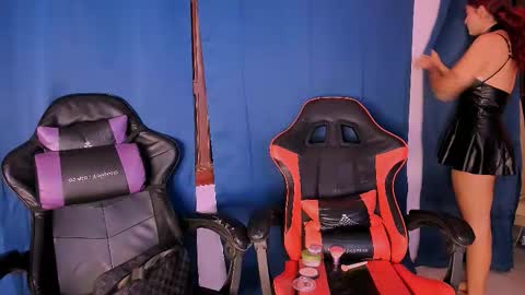 Nahomy online show from September 21, 2025, 7:21 am