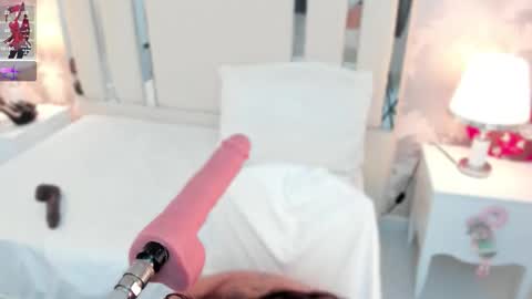 Snapshot of nahomyroberts chatting on January 16, 2026, 8:40 am Nahomy Roberts online show from January 16, 2026, 8:40 am