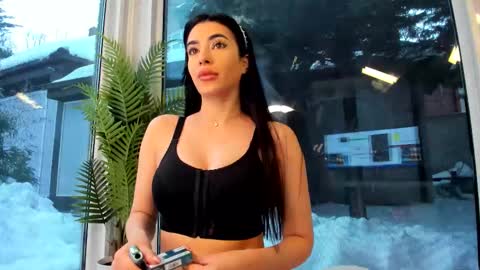 Snapshot of naila18 chatting on February 23, 2026, 5:16 am Naila online show from February 23, 2026, 5:16 am